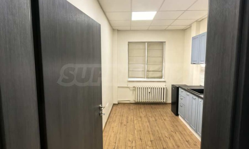 Дава под наем 3-СТАЕН, гр. София, Оборище, снимка 13 - Апартаменти - 53276999