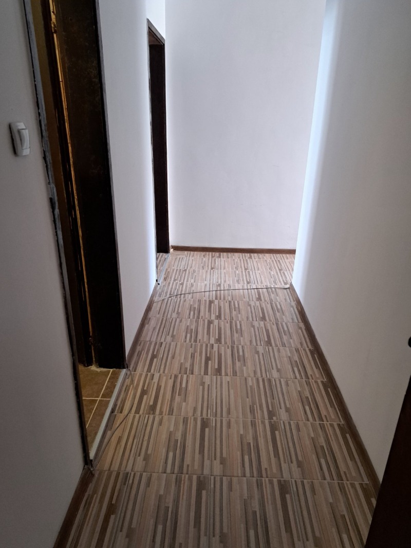 De inchiriat  1 dormitor Stara Zagora , Țentâr , 75 mp | 63249102 - imagine [4]