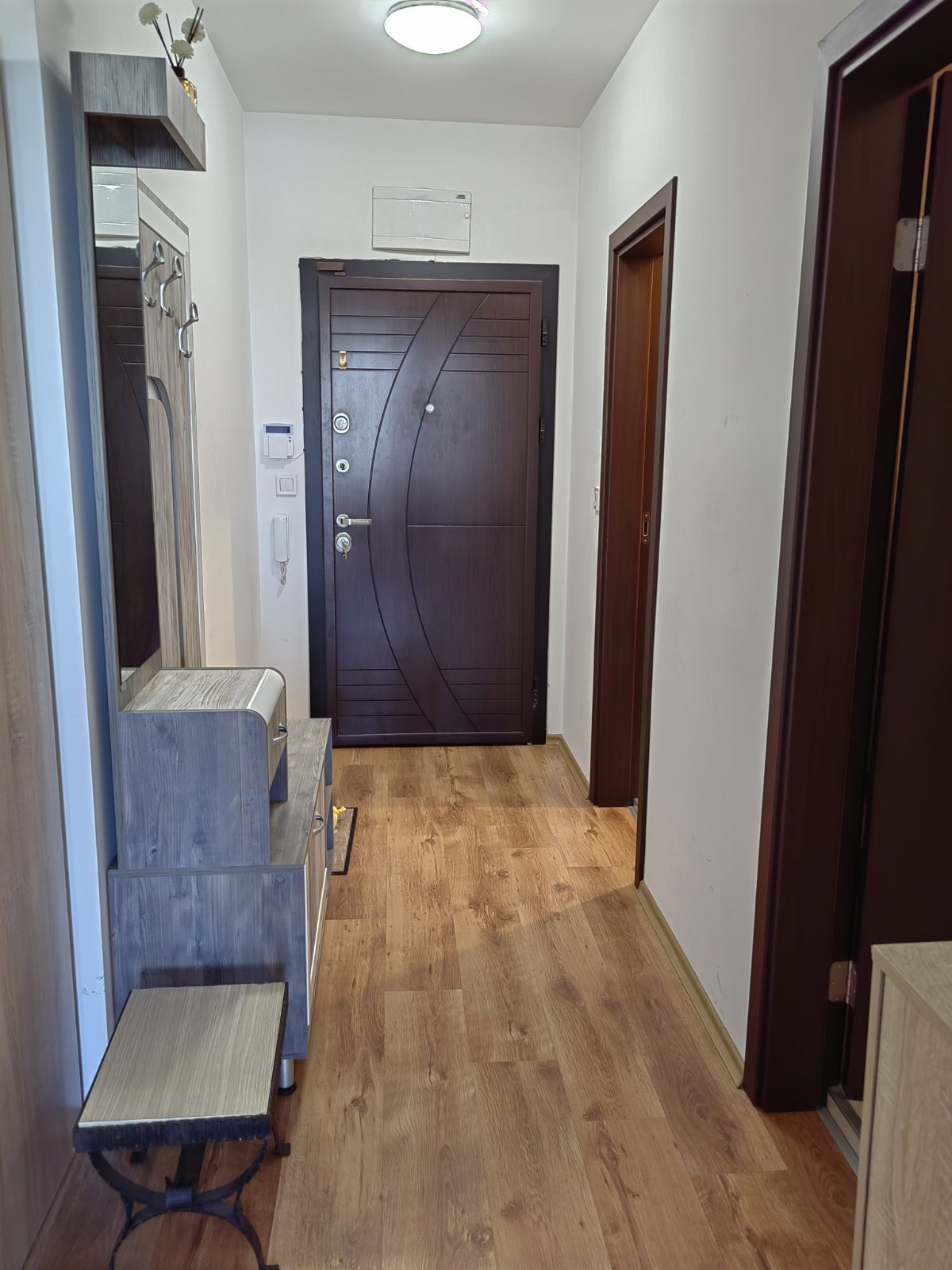 Дава под наем 3-СТАЕН, гр. София, Лозенец, снимка 3 - Апартаменти - 53592537