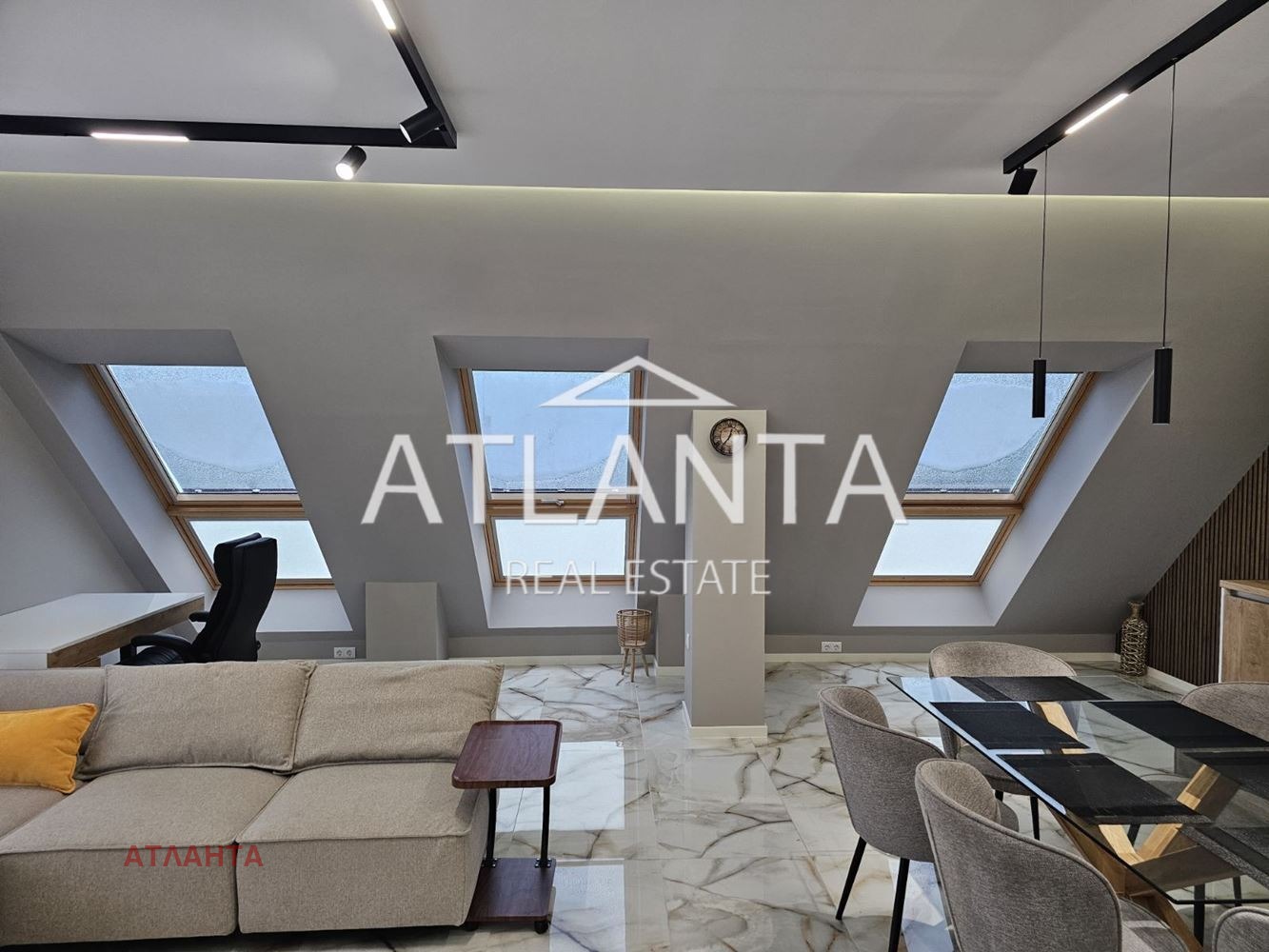 Дава под наем 4-СТАЕН, гр. Варна, Галата, снимка 3 - Апартаменти - 54108294