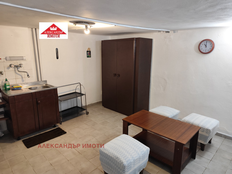 Дава под наем 1-СТАЕН, гр. София, Яворов, снимка 11 - Апартаменти - 53303843