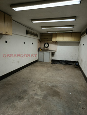 ГАРАЖ, ПАРКОМЯСТО, 20 m2