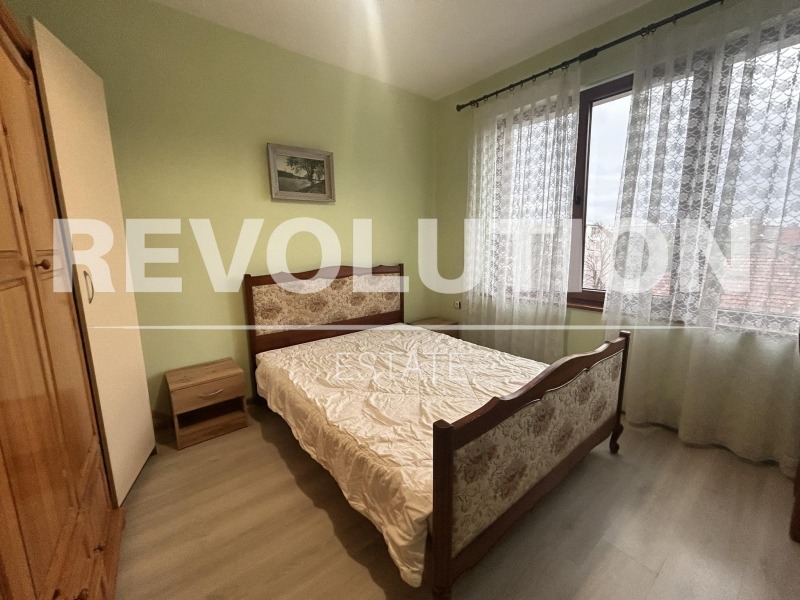 Дава под нем  2-стаен, град Варна, м-т Сотира •  450 EUR • ID 47860449 — holmes.bg - [1] 