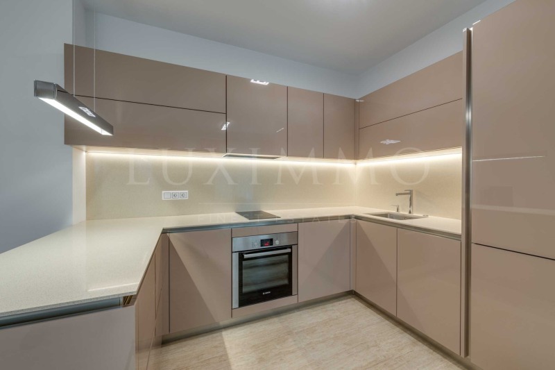 Дава под наем 2-СТАЕН, гр. София, Център, снимка 4 - Апартаменти - 53018514