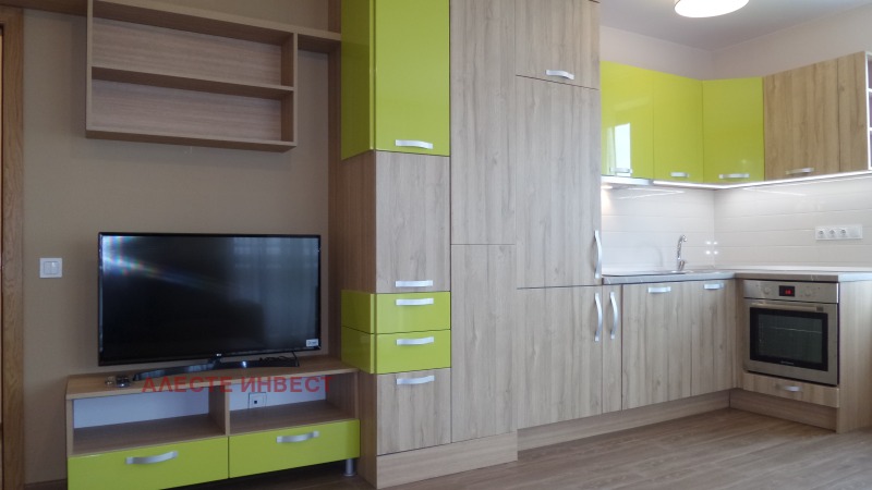Дава под наем  3-стаен град София , Витоша , 95 кв.м | 49205785 - изображение [6]