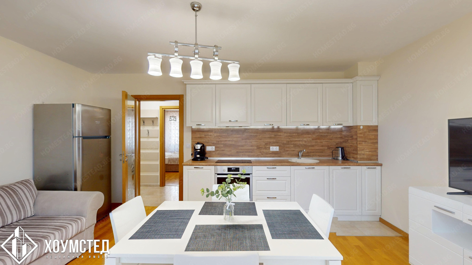 Дава под наем 3-СТАЕН, гр. Бургас, Център