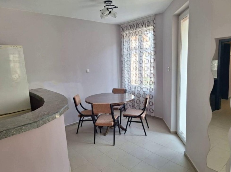 K pronájmu  1 ložnice Sofia , Chladilnika , 65 m2 | 64177482 - obraz [3]