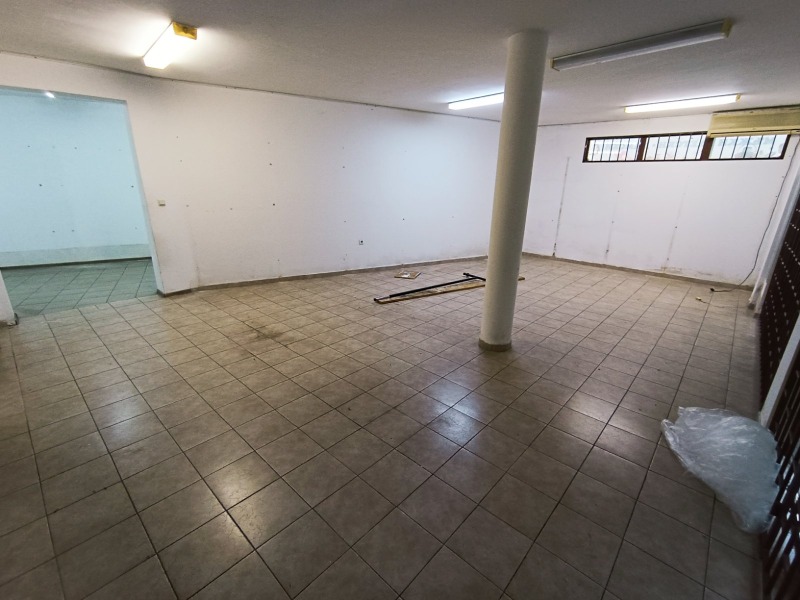 Издаје се  Схоп Бургас , Славејков , 330 м2 | 71592617 - слика [6]