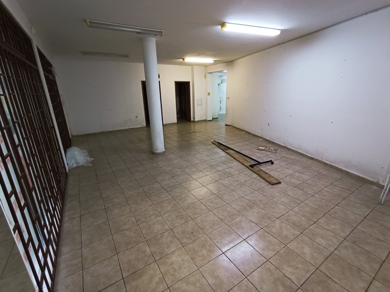 Издаје се  Схоп Бургас , Славејков , 330 м2 | 71592617 - слика [5]
