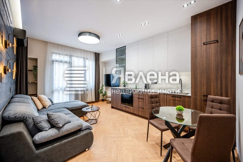 Дава под наем 2-СТАЕН, гр. София, Център