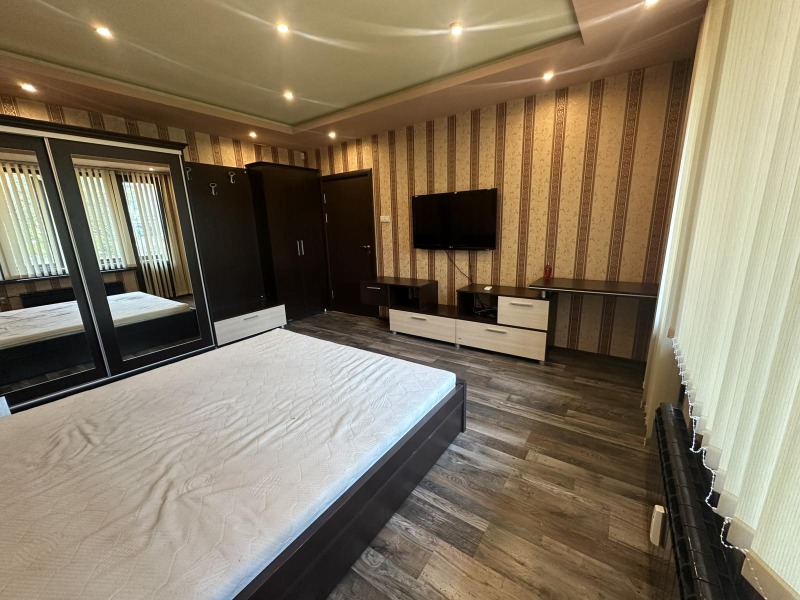 Издаје се  1 спаваћа соба Софија , Изгрев , 60 м2 | 62919916 - слика [7]