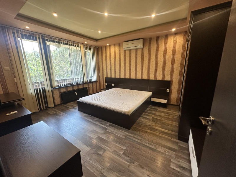 Издаје се  1 спаваћа соба Софија , Изгрев , 60 м2 | 62919916 - слика [5]