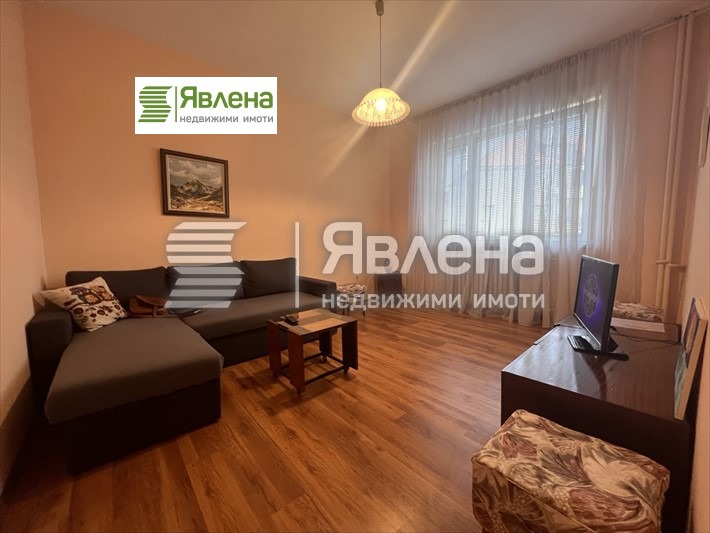 Дава под наем  2-стаен град София , Център , 72 кв.м | 66624287