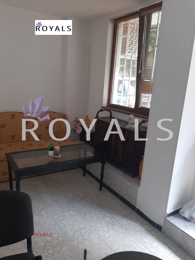 Под наем ОФИС, град Варна, Лятно кино Тракия • 460 € • 53262208 — Holmes.bg