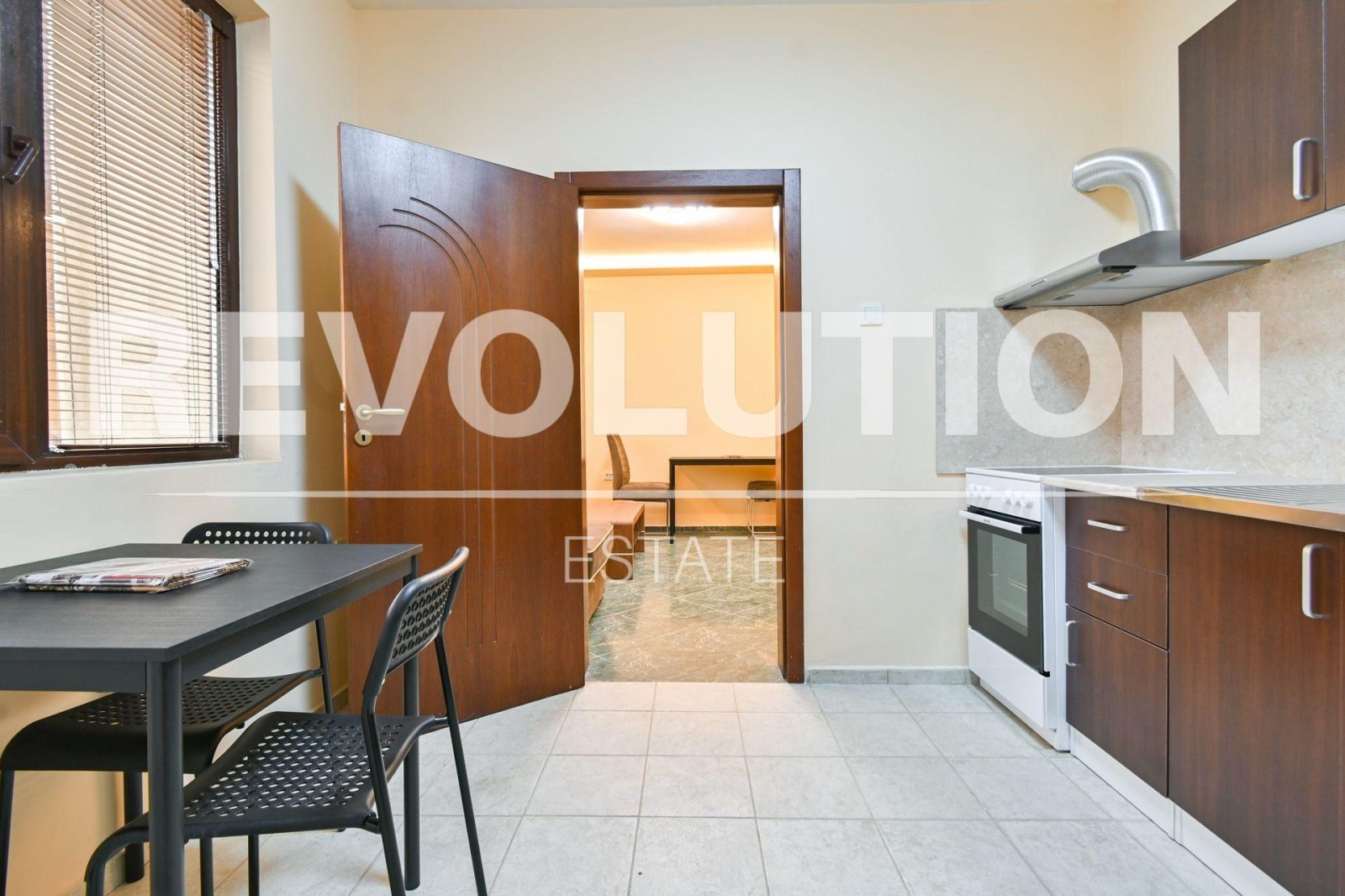 Дава под наем 2-СТАЕН, гр. София, Слатина, снимка 3 - Апартаменти - 54132938