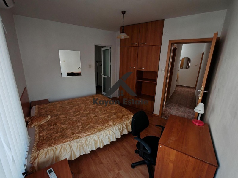 Дава под наем  2 slaapkamers Plovdiv , Mladezjki Chalm , 130 кв.м | 21909191 - изображение [17]