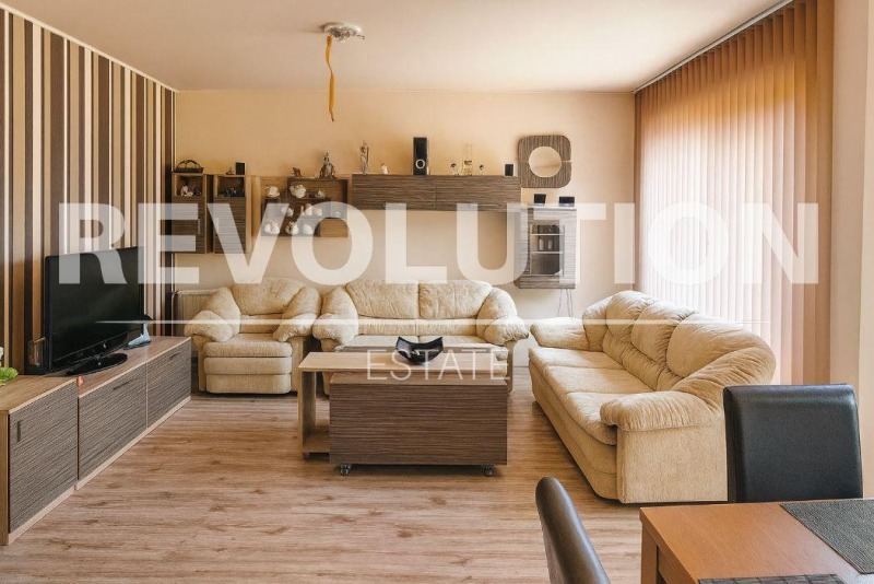 Дава под наем КЪЩА, гр. Варна, област Варна