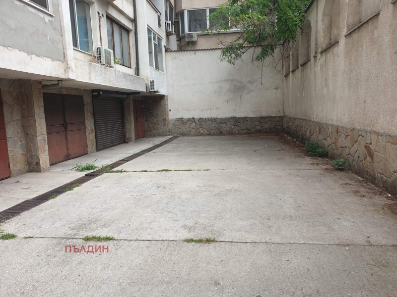 För uthyrning  Garage Plovdiv , Kamenica 1 , 30 kvm | 39894033 - bild [3]