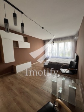 Studio Sveta Troica, Sofia 4