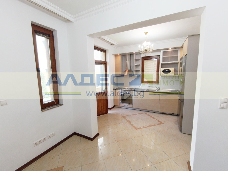 Kiralık  Ev Sofia , Oborişe , 360 metrekare | 46011945 - görüntü [8]