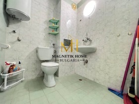 2 bedroom Vazrazhdane, Burgas 6