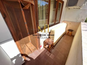 2 bedroom Vazrazhdane, Burgas 3