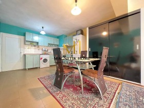 2 bedroom Vazrazhdane, Burgas 13