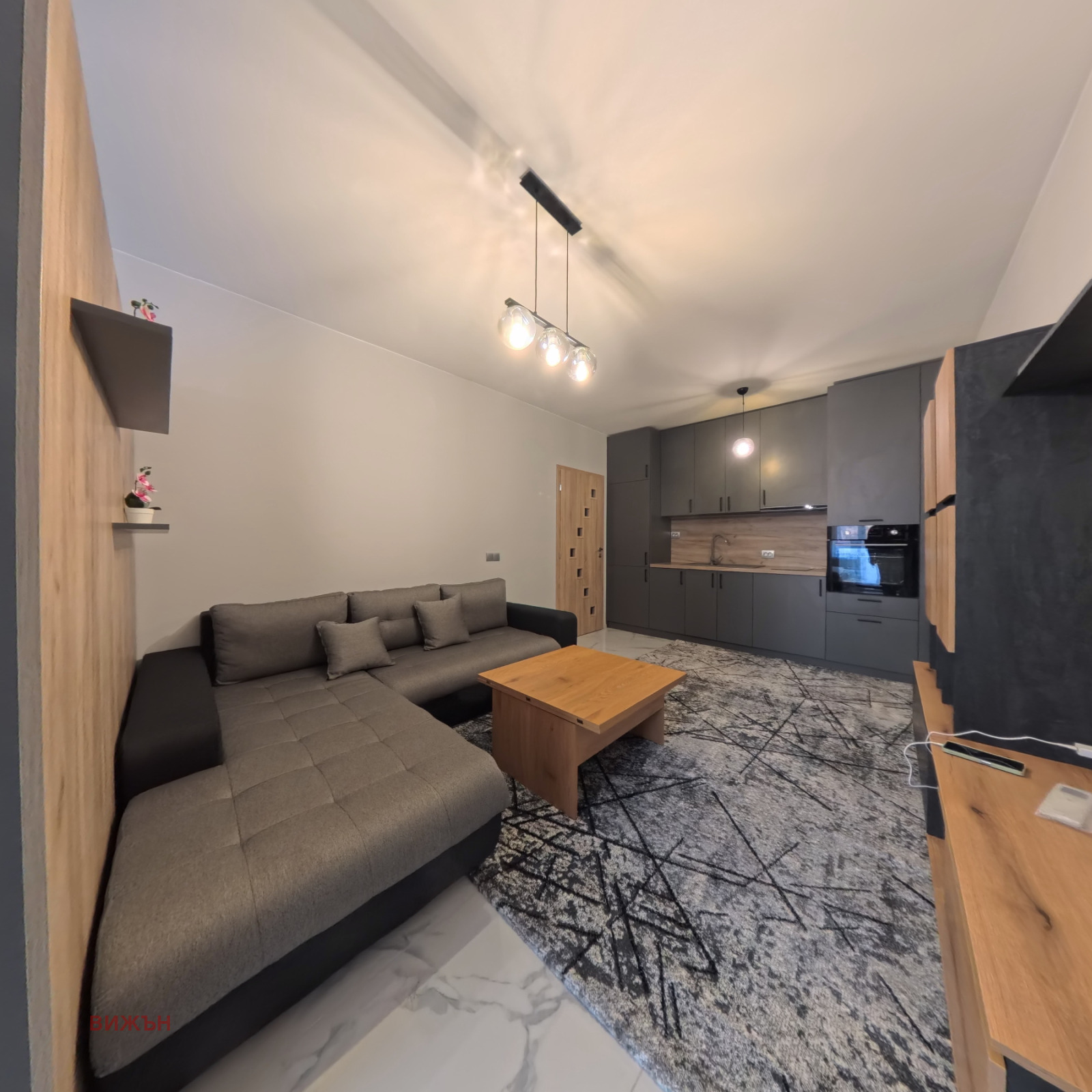 Дава под наем 1-СТАЕН, гр. Перник, Изток