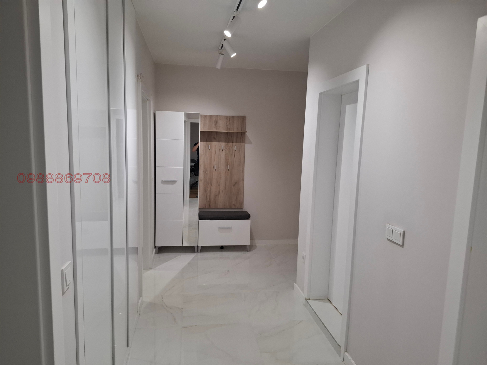 Дава под наем 3-СТАЕН, гр. София, Лагера, снимка 8 - Апартаменти - 54583315