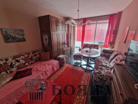 1 bedroom Vazrazhdane, Ruse 8