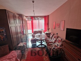 1 Schlafzimmer Wazraschdane, Ruse 9