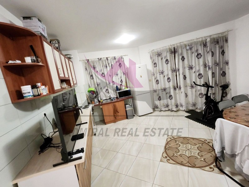 Дава под наем 3-СТАЕН, гр. Варна, Автогара