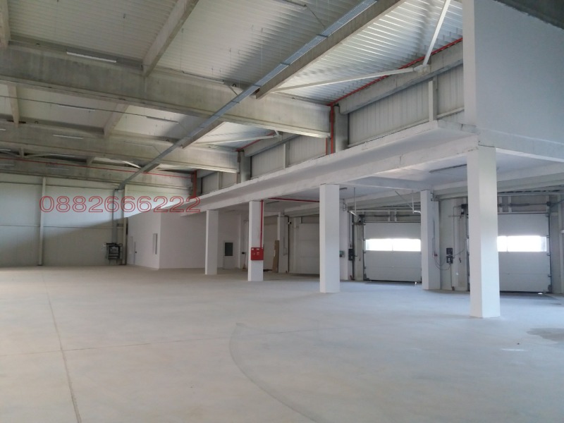 Дава под наем СКЛАД, с. Бенковски, област Пловдив, снимка 2 - Складове - 52494468