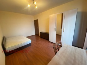 2 dormitoare Țentâr, Sofia 6