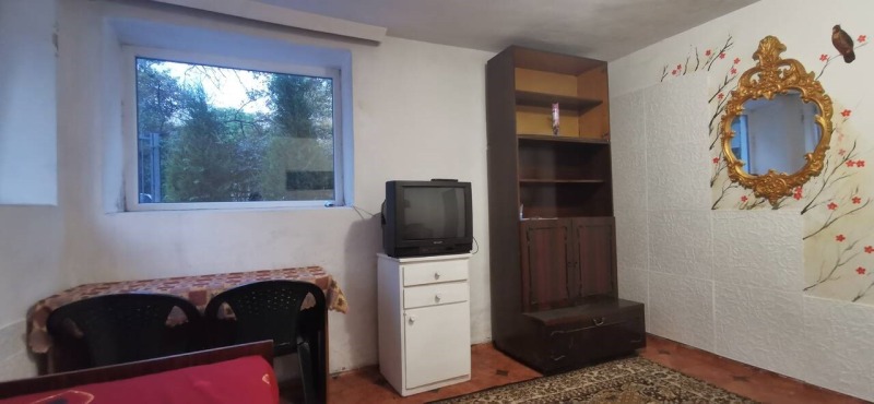 Дава под наем 1-СТАЕН, гр. Пловдив, Център