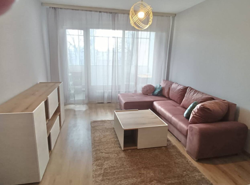 Te huur  1 slaapkamer Sofia , Nadezjda 3 , 66 m² | 46673508