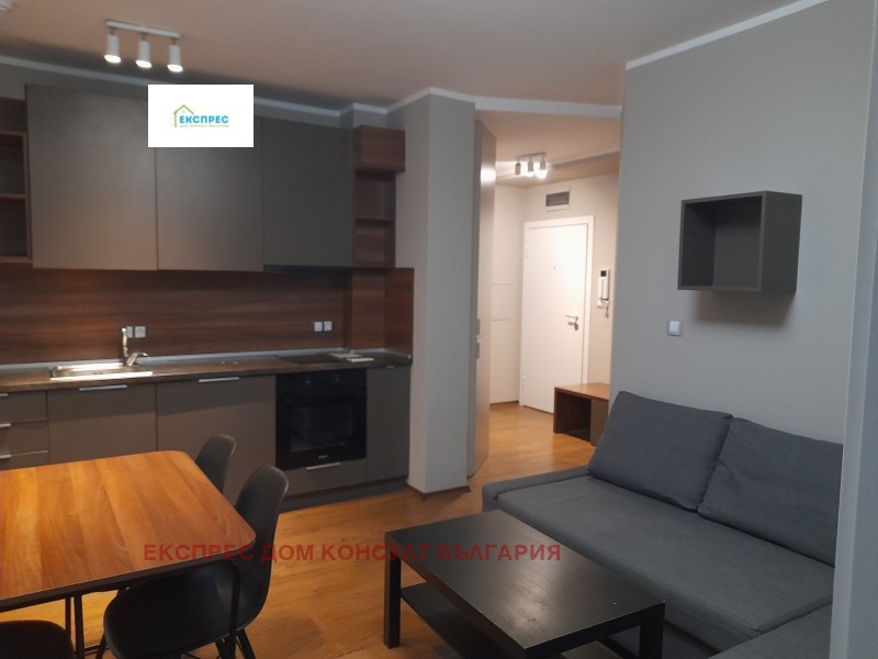 Kiadó  2 hálószobás Sofia , Studentski grad , 90 négyzetméter | 28005171
