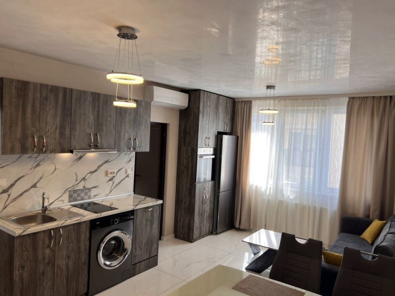 För uthyrning  2 sovrum Sofia , Tolstoi , 78 kvm | 86389081 - bild [2]