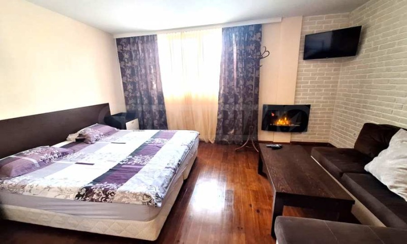 Дава под Наем 1-СТАЕН в област Благоевград, гр. Банско - 44 кв.м / 250 € » 488.96 лв., СУПРИММО ОФИСИ В СТРАНАТА