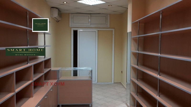 K pronájmu  Prodejna oblast Veliko Tarnovo , Gorna Orjachovica , 22 m2 | 49875927