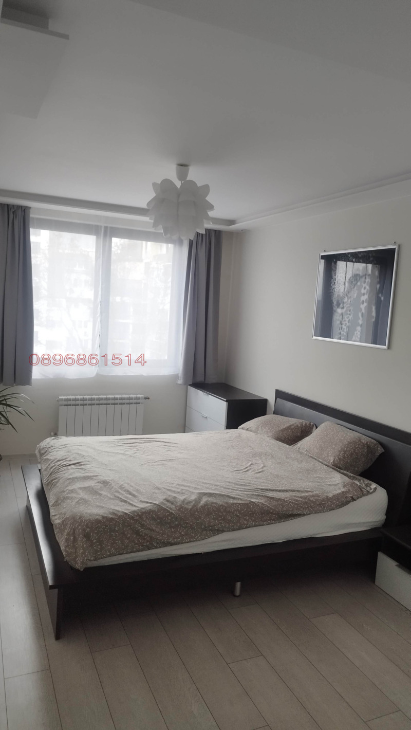 Do wynajęcia  1 sypialnia Sofia , Centar , 75 mkw | 25529771