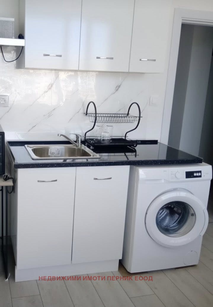 Дава под наем  2-стаен град Перник , Мошино , 60 кв.м | 67440580 - изображение [8]
