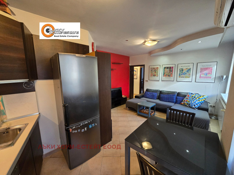 Дава под наем 3-СТАЕН, гр. София, Медицинска академия