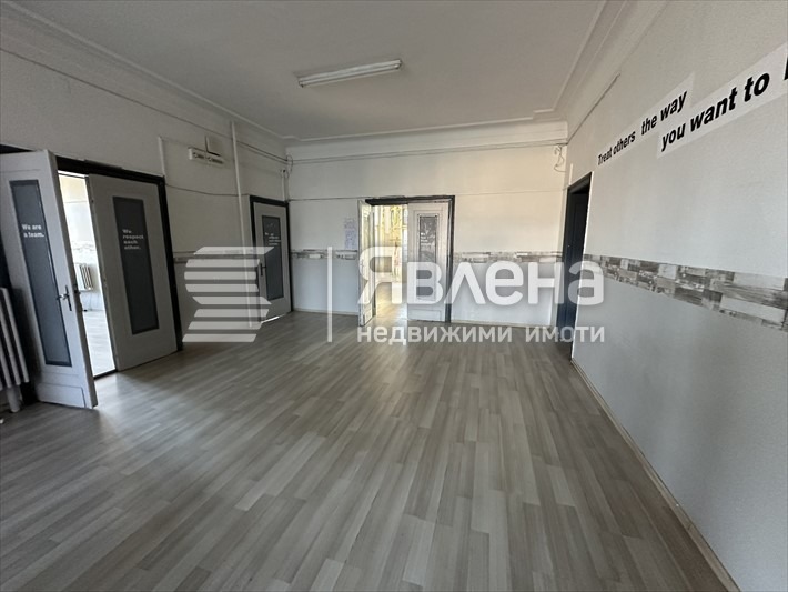 Дава под наем КЪЩА, гр. Пловдив, Център, снимка 3 - Къщи - 53881420