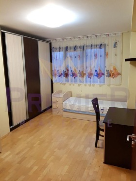 ���� ��� ���� 3-����� | Imot.bg � ����� ������ 8