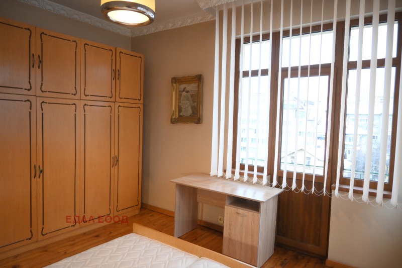 Дава под наем 2-СТАЕН, гр. София, Център, снимка 12 - Апартаменти - 53068265