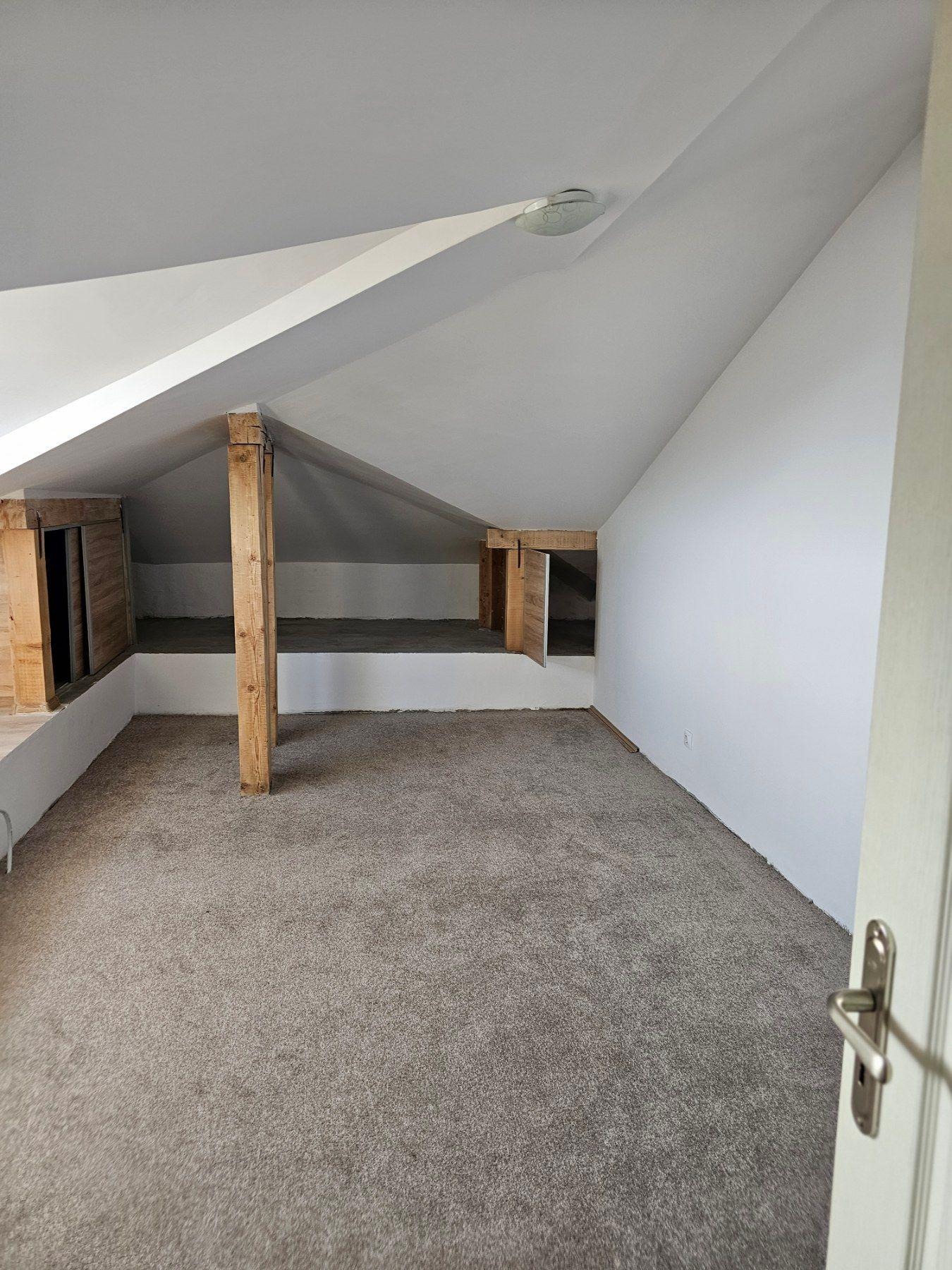 Дава под наем 3-СТАЕН, гр. София, с. Бистрица, снимка 2 - Апартаменти - 53635579