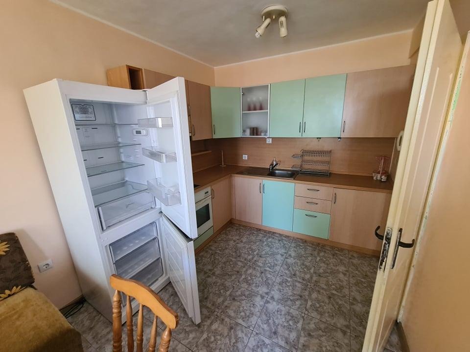 Дава под наем 3-СТАЕН, гр. Бургас, Славейков, снимка 3 - Апартаменти - 54066797