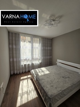 1 makuuhuone Izgrev, Varna 4