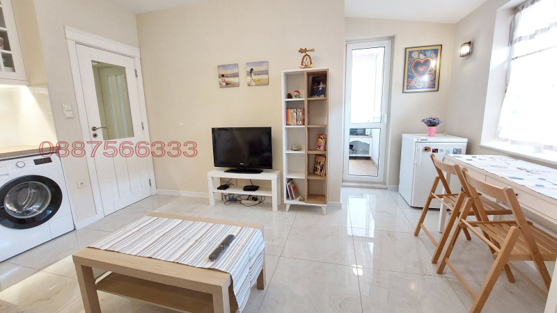 Дава под наем 2-СТАЕН, гр. Варна, Център, снимка 2 - Апартаменти - 53221478